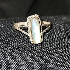 Pearlescent Shell Stone Ring Sterling Silver 925 US size 5 Stamped LAS